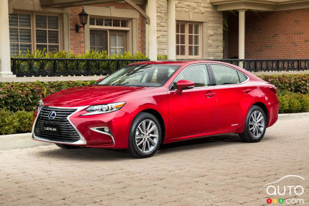 Lexus ES